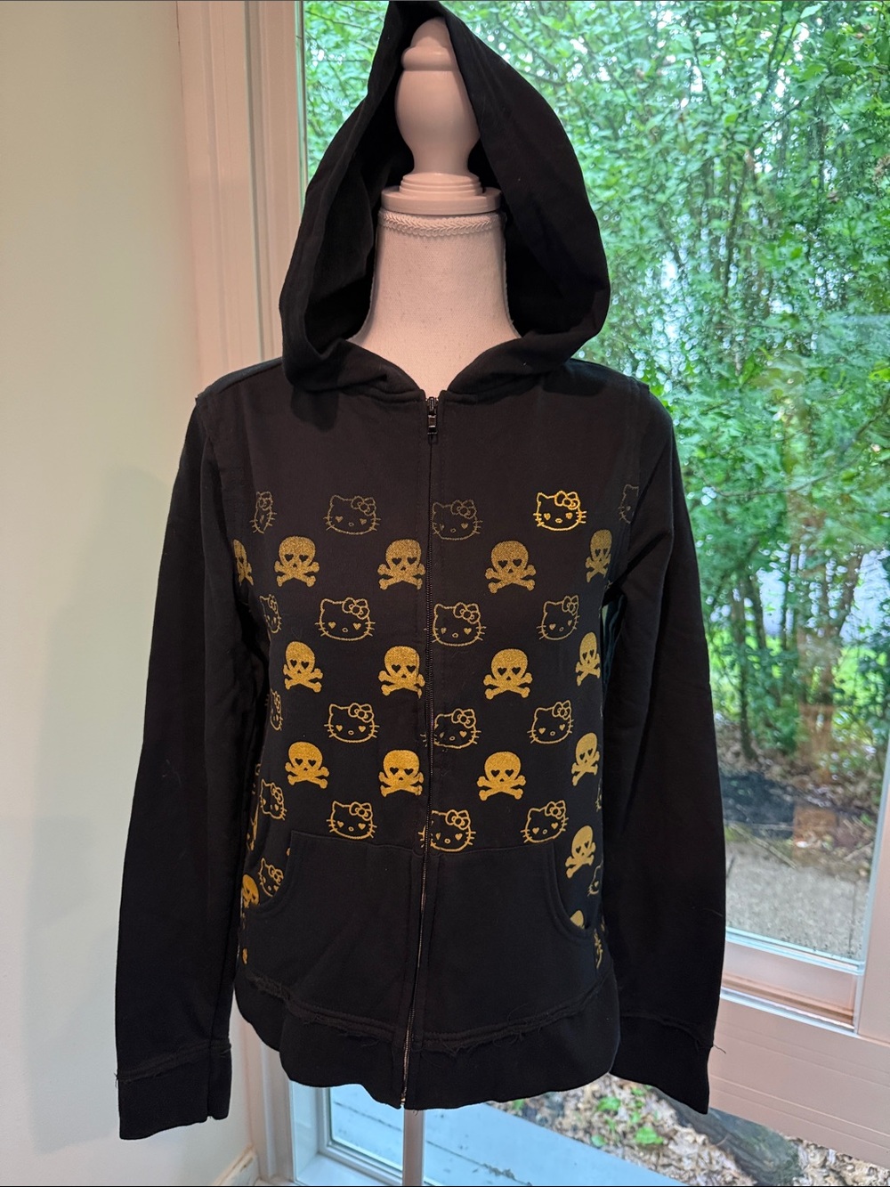 Sanrio NWOT 2007 Hello Kitty Skull Hoodie Black Gold Zip Up L Y2K